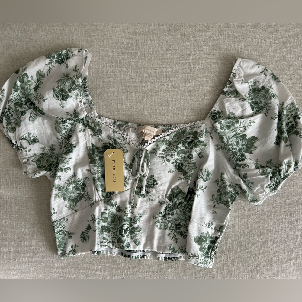 Romantic Peasant Boho Floral Crop Top NWT